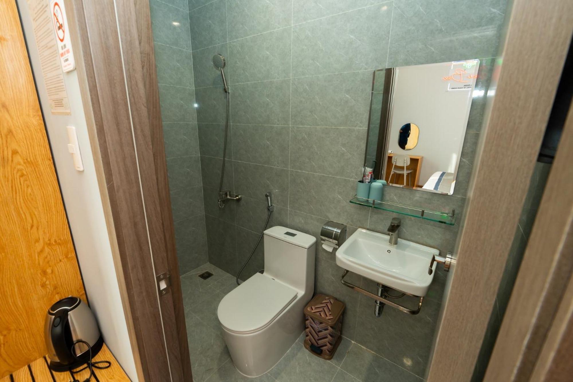 Siri 2 Hotel My Tho Bagian luar foto